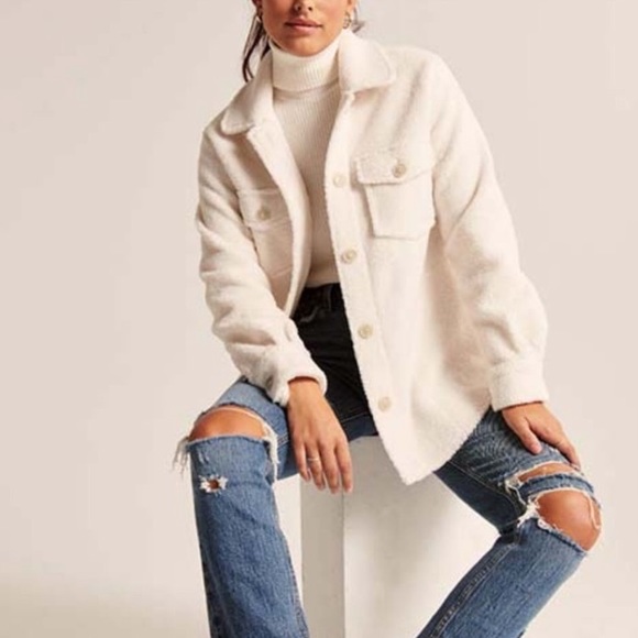 Abercrombie & Fitch Jackets & Blazers - NWT Abercrombie Sherpa Shacket